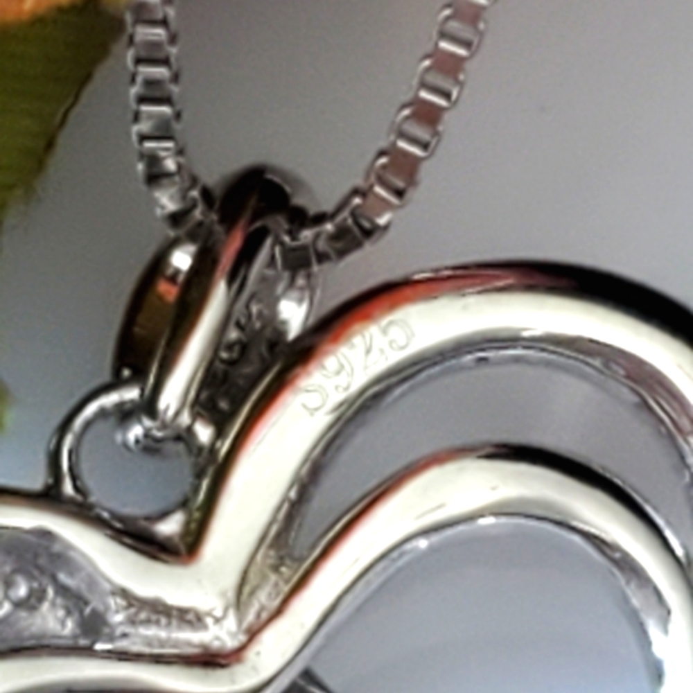 NEW Sterling Diamond Heart Pendant - Picture 4 of 7